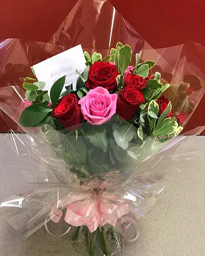 Valentines bouquet created in Thornbury
